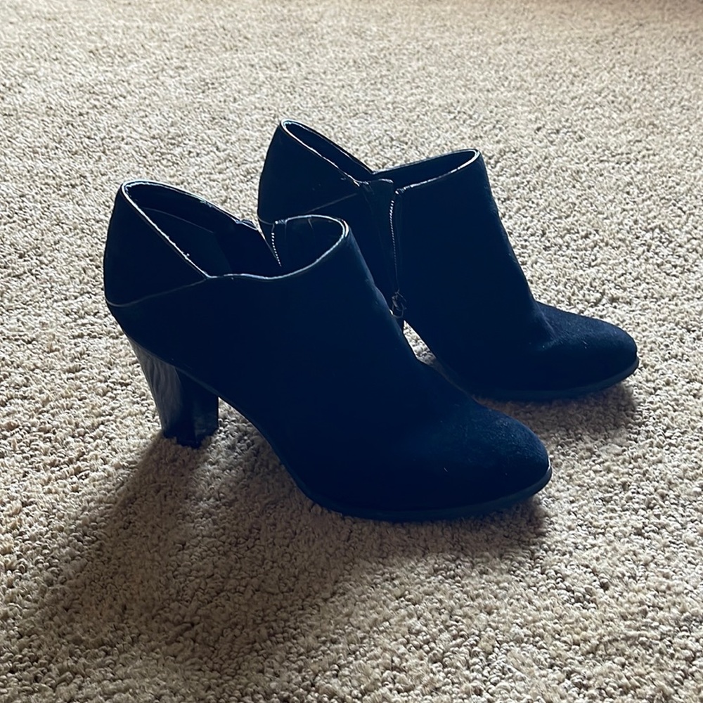 Giani Bernini ankle boots. Good condition. Size 8